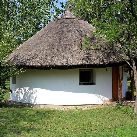 Galopp Major Gyál Exterior foto